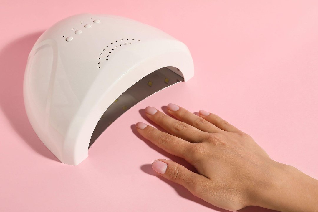 Chloé Nails & Beauté, Falguière, Paris