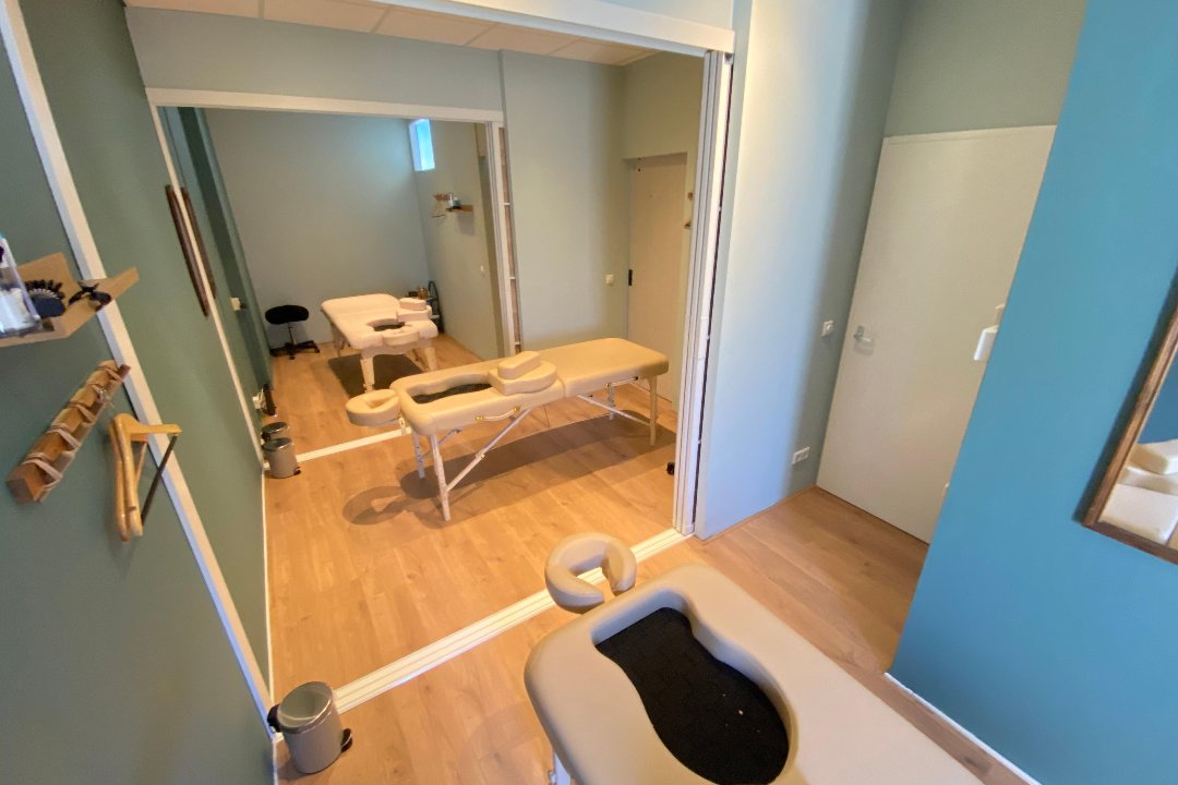 Sylayurmassage, Asterlo Markt - Zuidwijk, Rotterdam