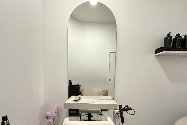 Bliss Hair Head Spa - Spa Modena MO - Photo de galerie - OneBooking