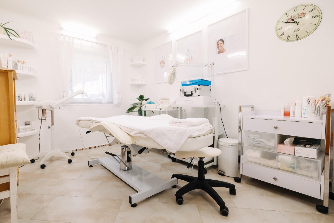 Donata D‘Oria Kosmetik, Langenzersdorf, Wien und Umland