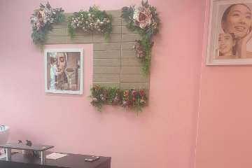 Ultra Beauty Salon