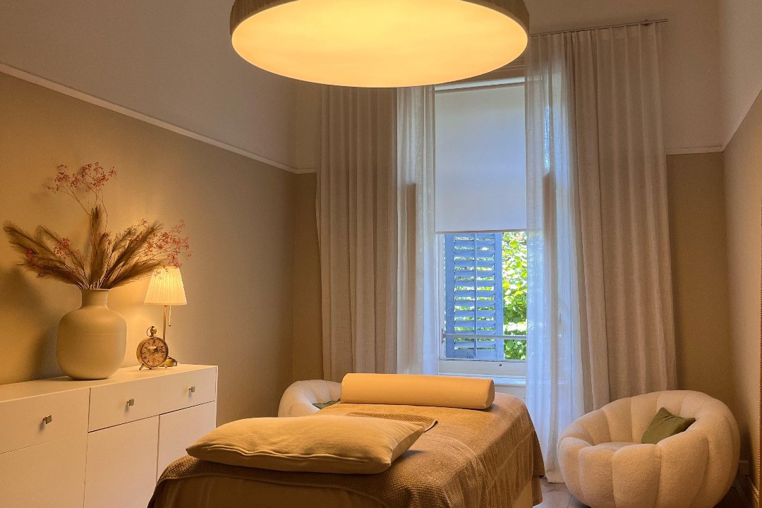 Aesthe Bodycare, Kreis 7, Zürich