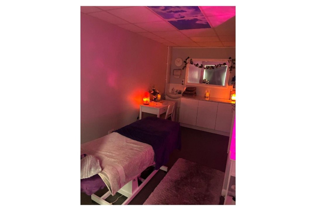 Kerry Knight - Holistic Well-Being, Hailsham, East Sussex