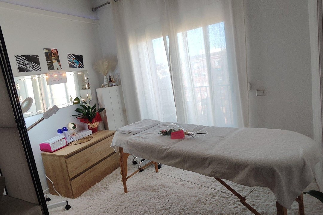 Ross Anahata Studio - Estética Consciente, Avinguda Gaudí, Barcelona