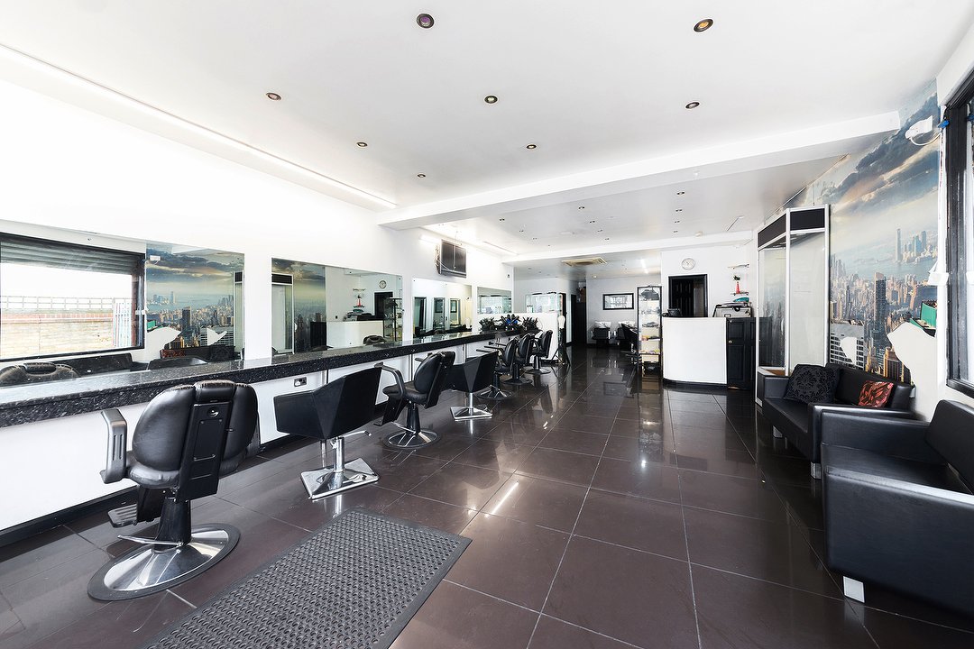Winners Salon, Tottenham, London
