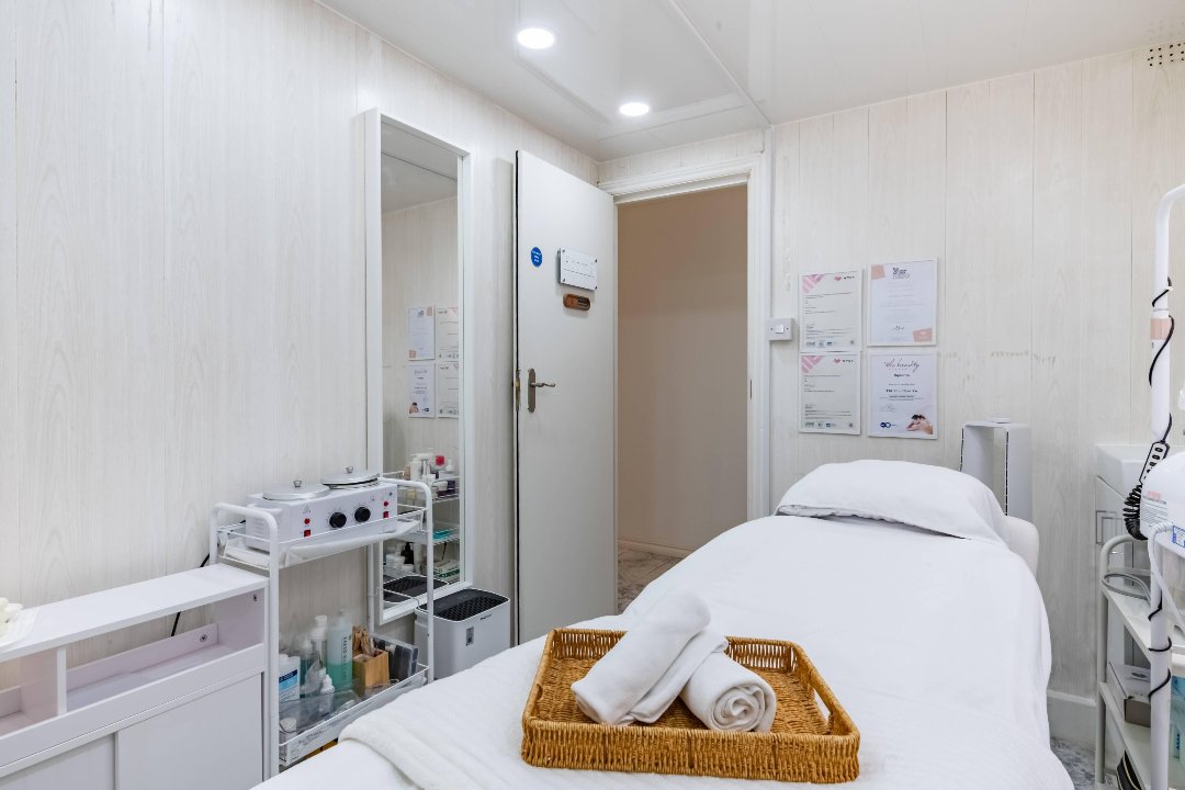 Lalice Spa & Beauty, Fulham Broadway, London