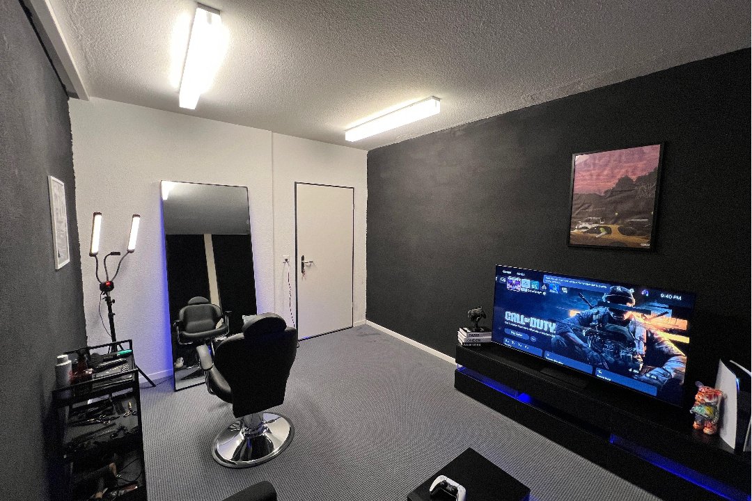 Studio24 Zürich, Kreis 11, Zürich