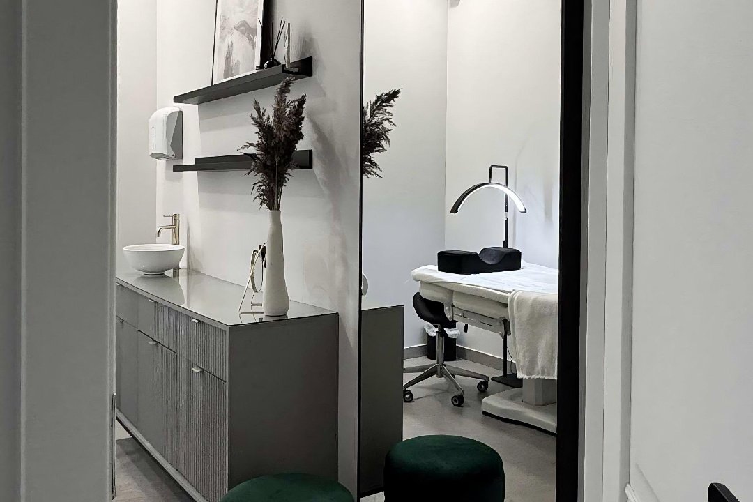 Skin Elegance (Dukké grožio salonas), Šiaures miestelis, Vilnius