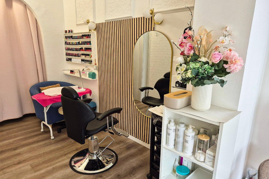 Kajal Estetica, Affori Centro, Milano