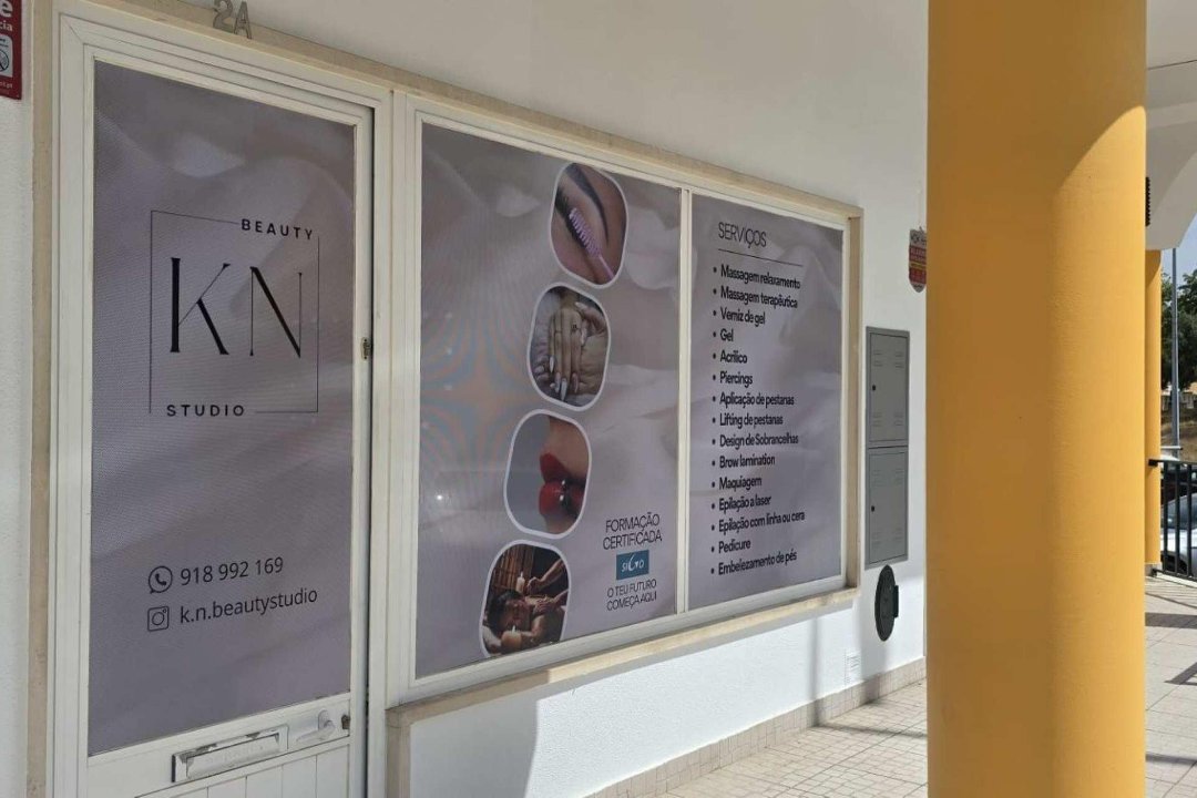 K.N. Beauty Studio, Barreiro