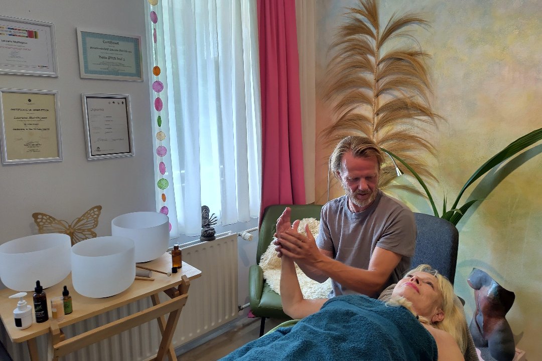 Massage HEEL, Driebergen, Provincie Utrecht