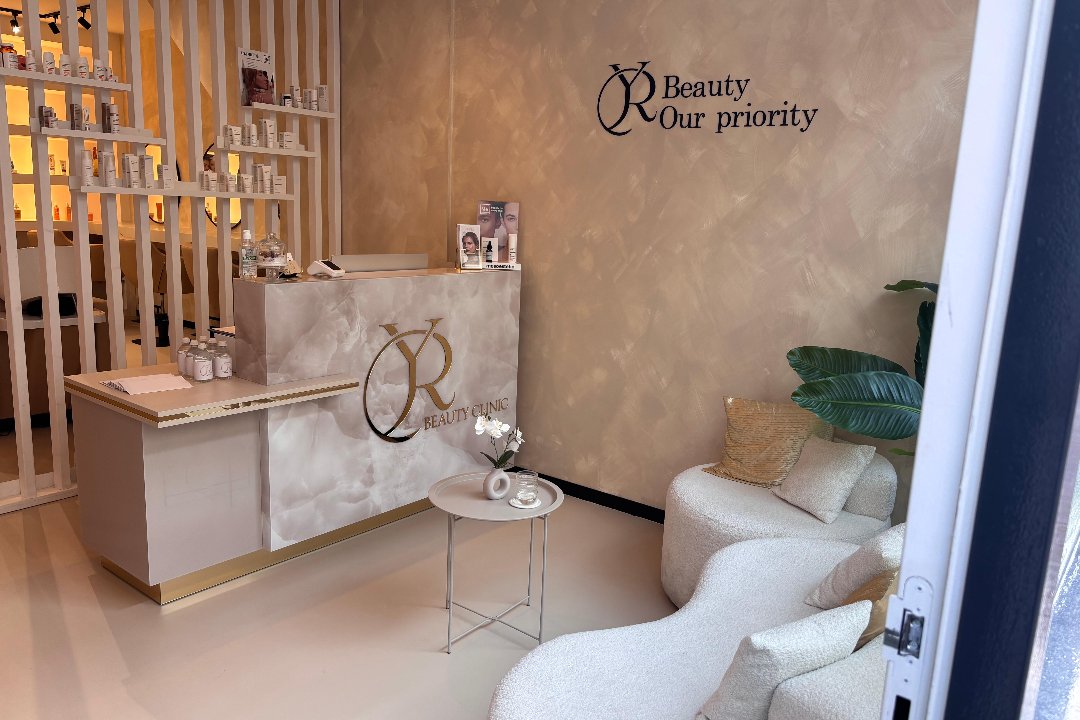 Yrbeautyclinic , Purmerend, Noord-Holland