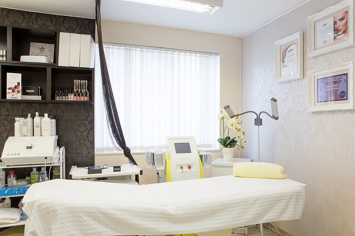 Esthetic Line Beauty Clinic Limited | Beauty Salon in Romford, London ...