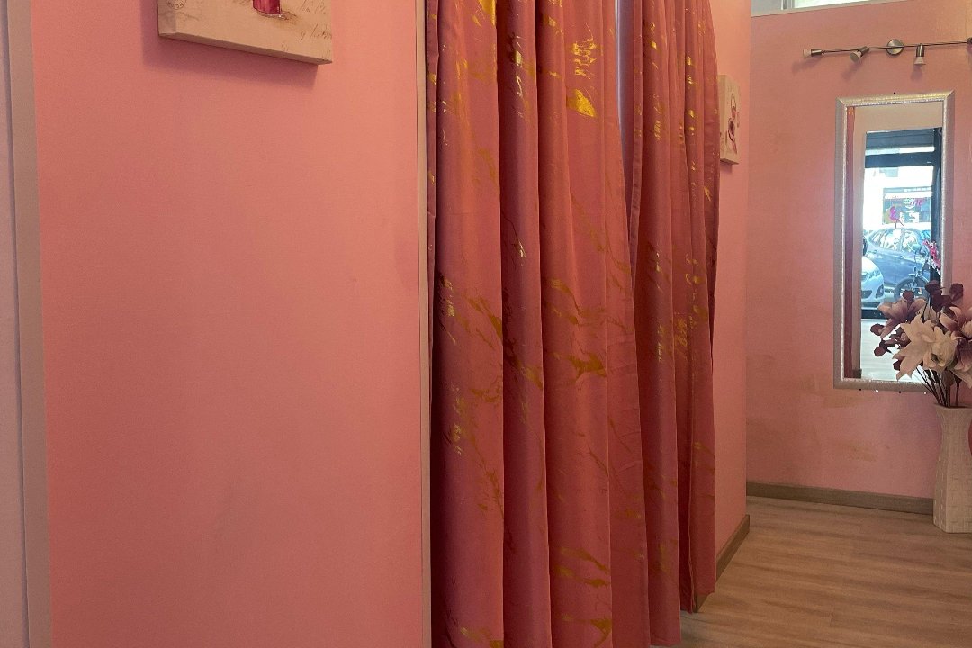 Un Attimo per Me di Borelli Maria Cristina, Marconi, Roma