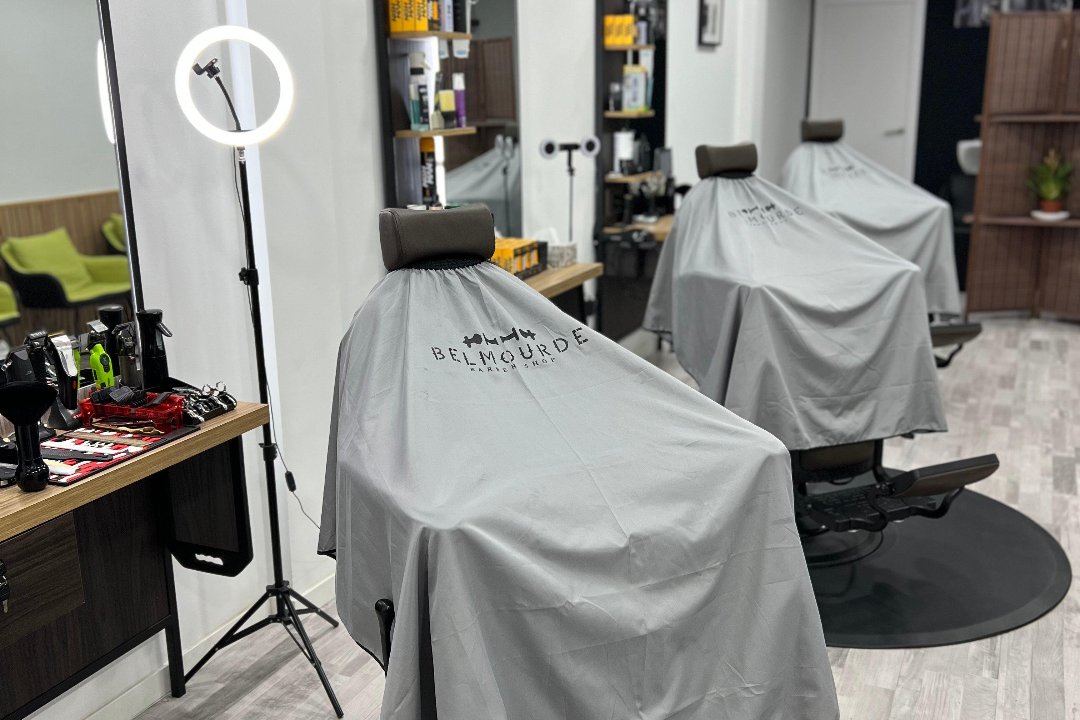 Belmourde Barbershop - Pozuelo de Alarcón, Distrito Municipal, Comunidad de Madrid