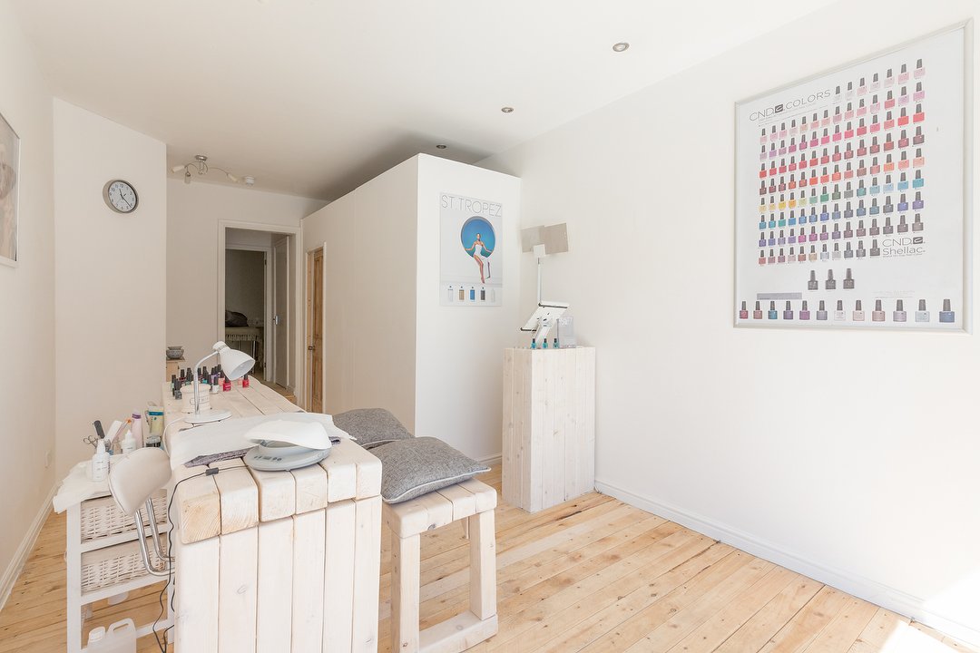 Beauty Tonic 424 Wilmslow Rd - Withington Village, Withington, Manchester