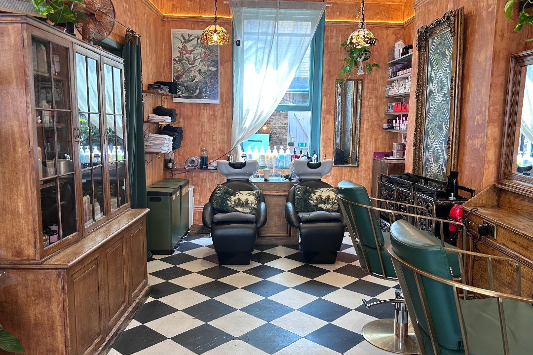 Proibito, Upper Street, London