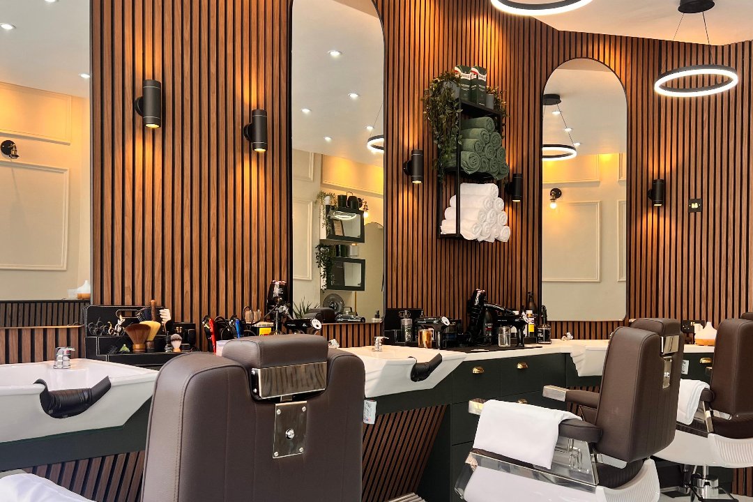 Hairlarious Barber Beauty & Hair, Mornington Crescent, London