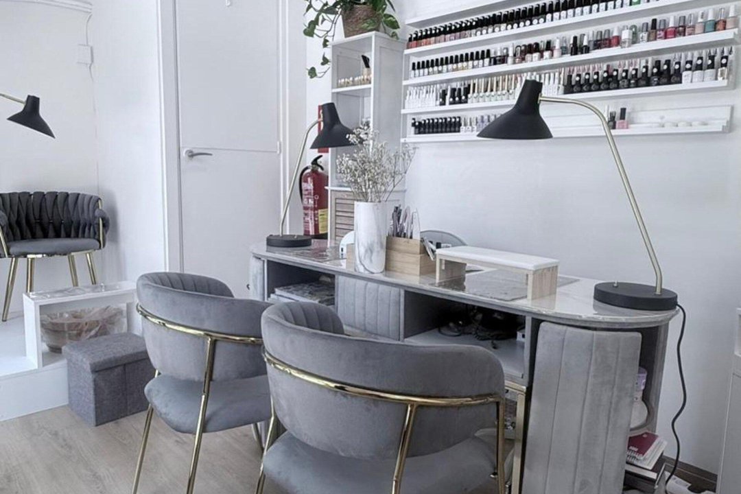 Lu Fernandez Nail Designer & Estetica, Av. de Mistral, Barcelona