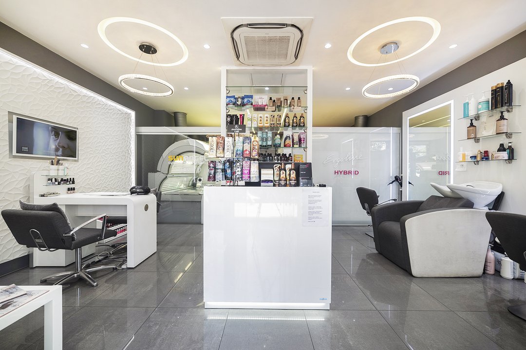 Nails by Anita at Fakin It!, Cockfosters, London