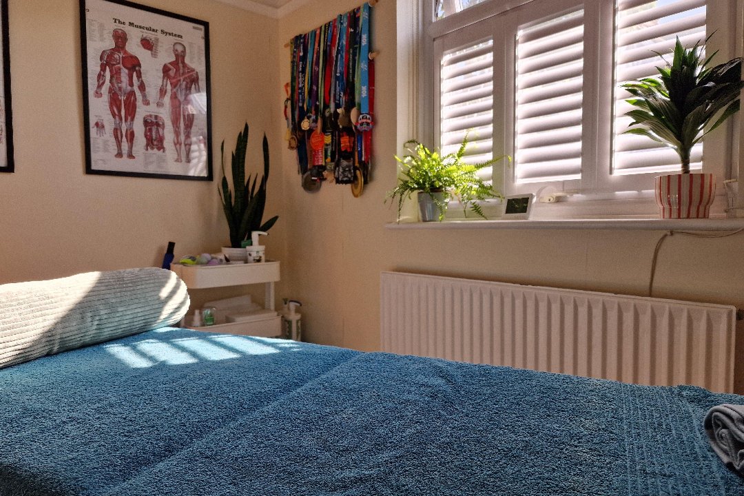 Michelle Mason Sports Massage, Raynes Park, London