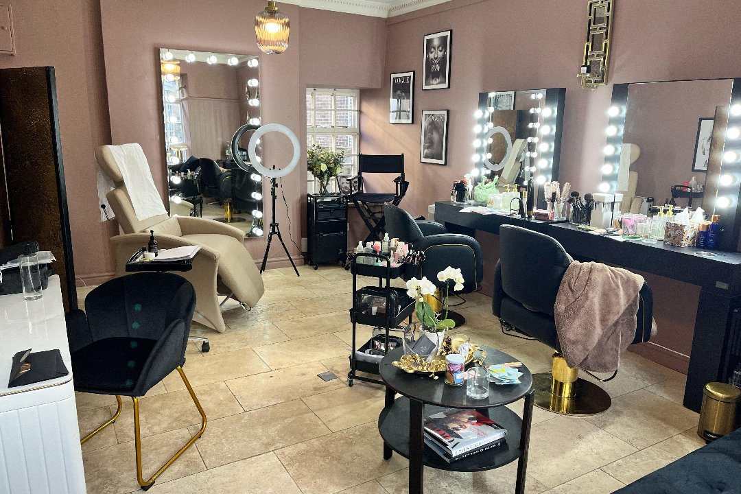 The Glam Lounge Harrogate, Harrogate, North Yorkshire
