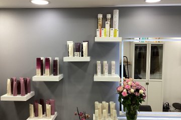 The Royal Salon