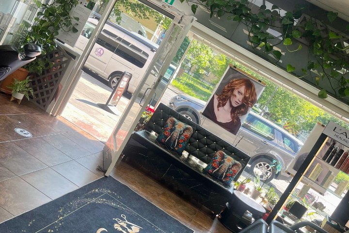 Jessica Nicole Hair Design - Coiffure 25 Queens Way - Photo de galerie - OneBooking