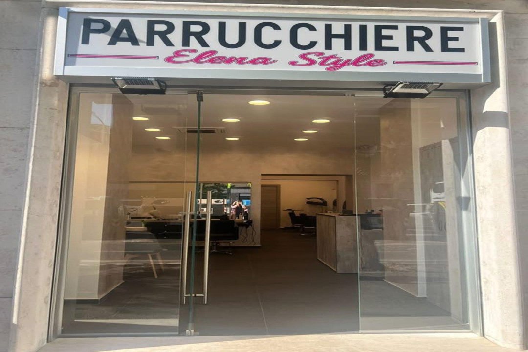 Eli Nails, Re di Roma, Roma