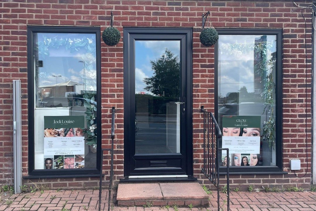 nuvu salon, Walkden, Salford