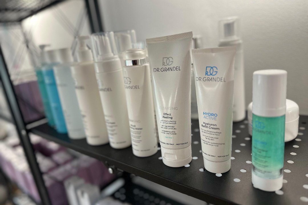 Cosmetic Clinic | Eimbeckhausen, Bad Münder, Niedersachsen