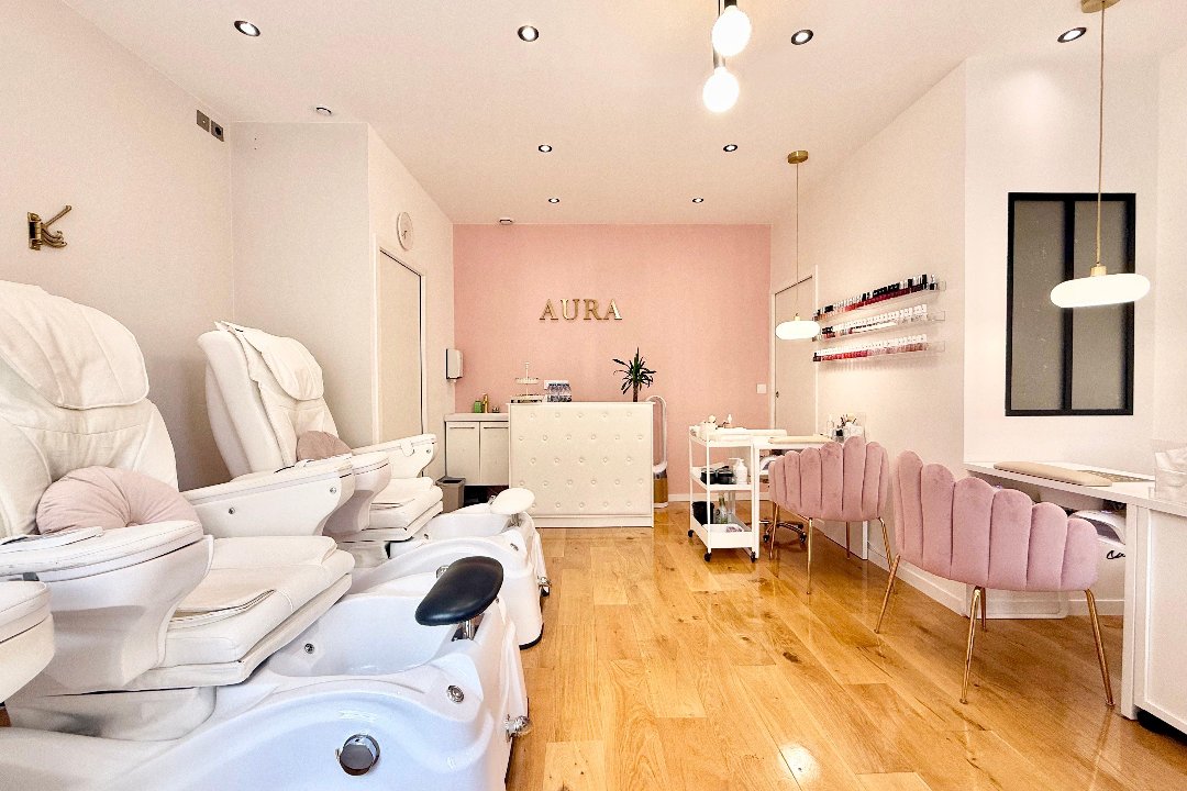 AURA Nails, Rue de Passy, Paris
