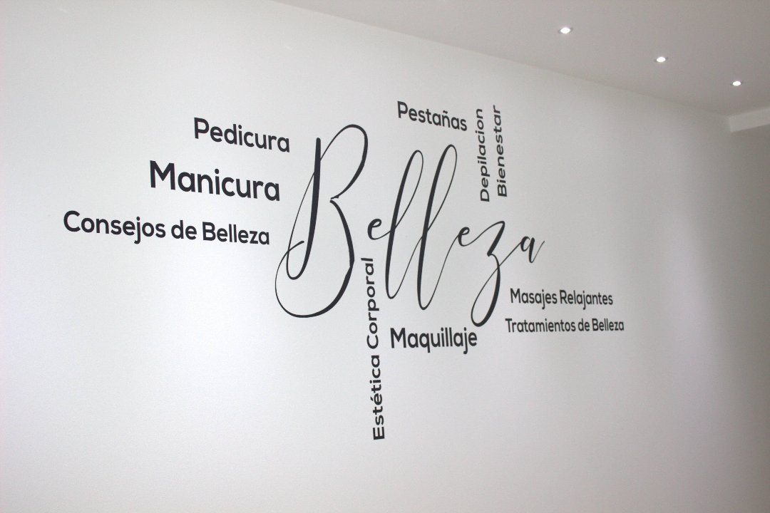 Centro de Belleza Pantera Negra, Campoamor, Alicante
