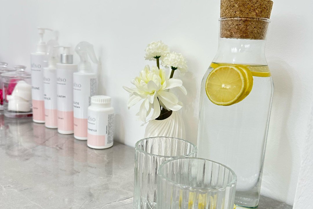 Sugaring Loughton, Loughton, Essex