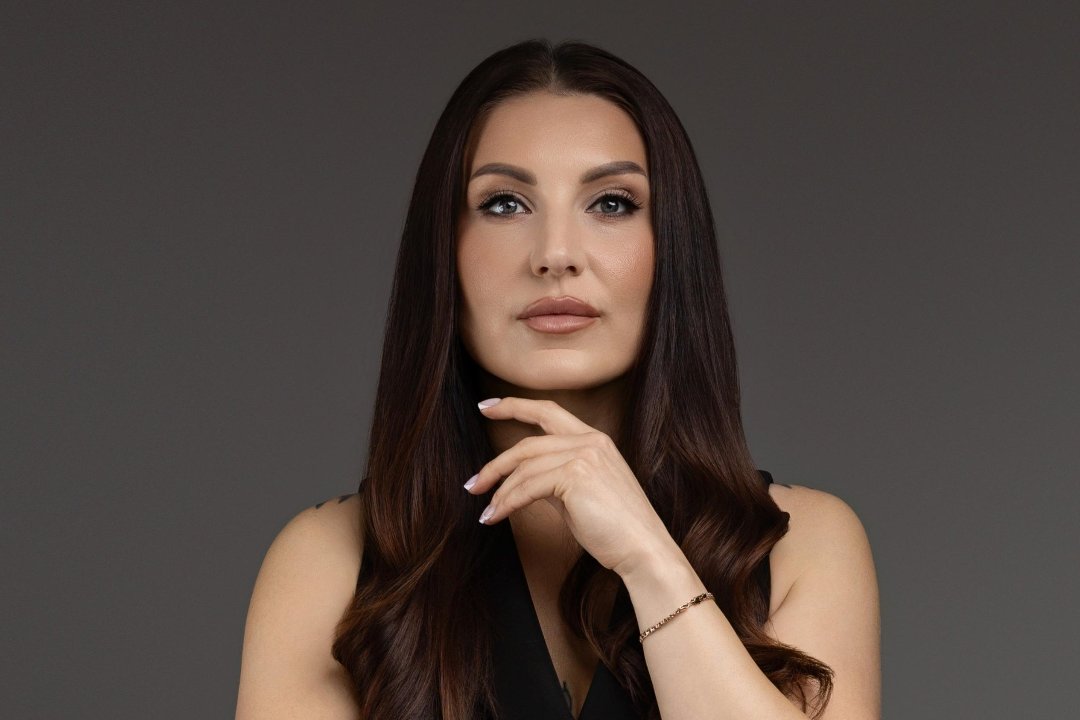 Svetlana In Beauty, Heron Quays, London