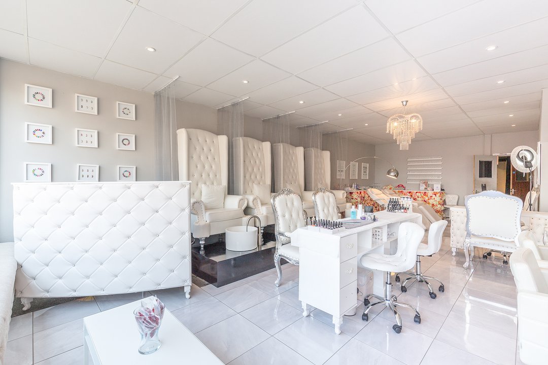 Platinum Hair & Beauty, Runcorn, Cheshire