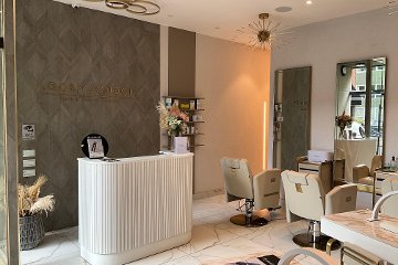 Looks London Hair & Beauty Lounge
