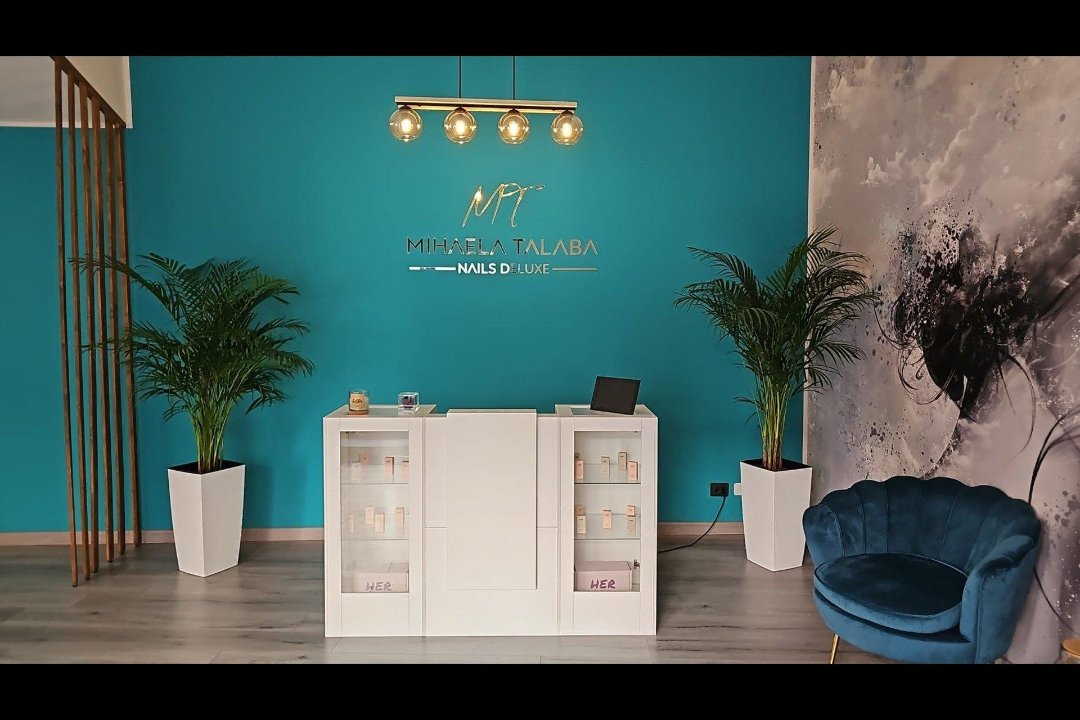 Nails Deluxe - Mihaela Talaba, Santa Caterina - San Brunello - Vito, Reggio Calabria