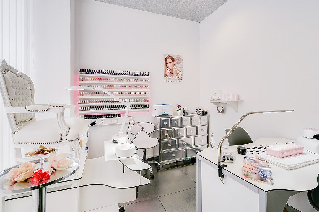 Nailstudio Margarita, Kreis 8, Zürich