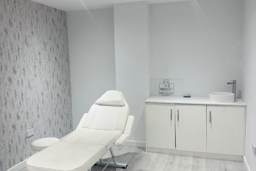Medart Clinic, Chiswick Park, London