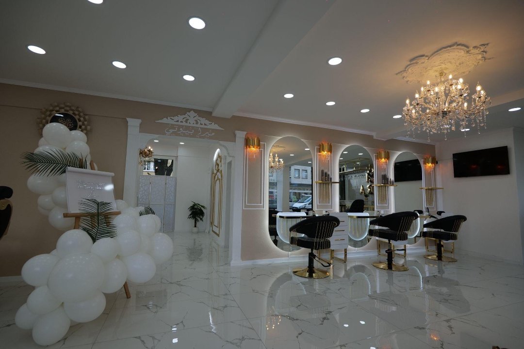 Coiffeur Mira, Seebach, Zürich
