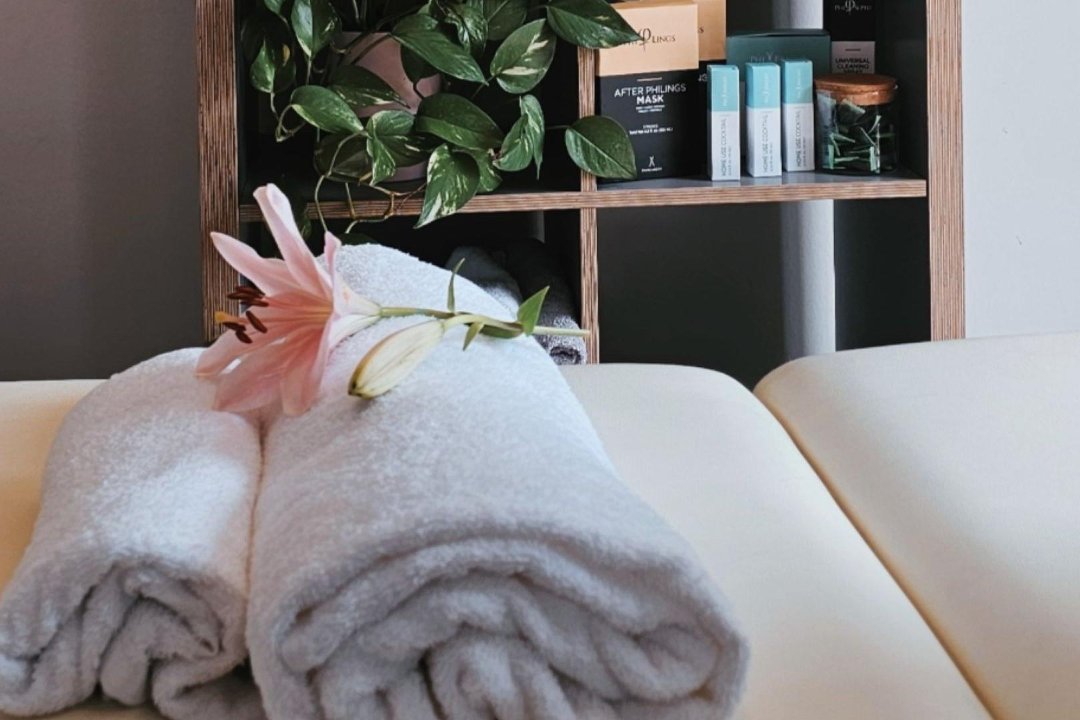 Elara Beauty & Skincare, haarlem, Noord-Holland