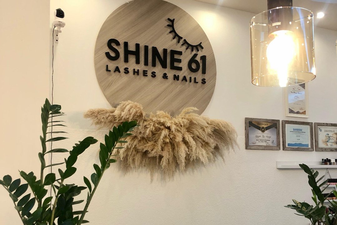 SHINE 61 Lashes und Nagelstudio, Prenzlauer Berg, Berlin