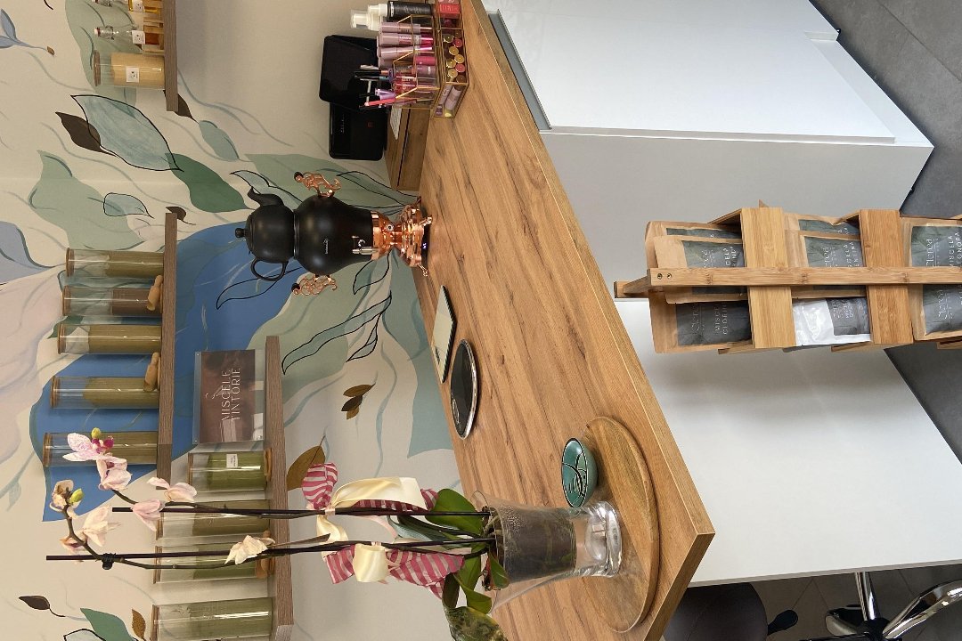 Eleganza Naturale by Jennifer, Tradate, Lombardia