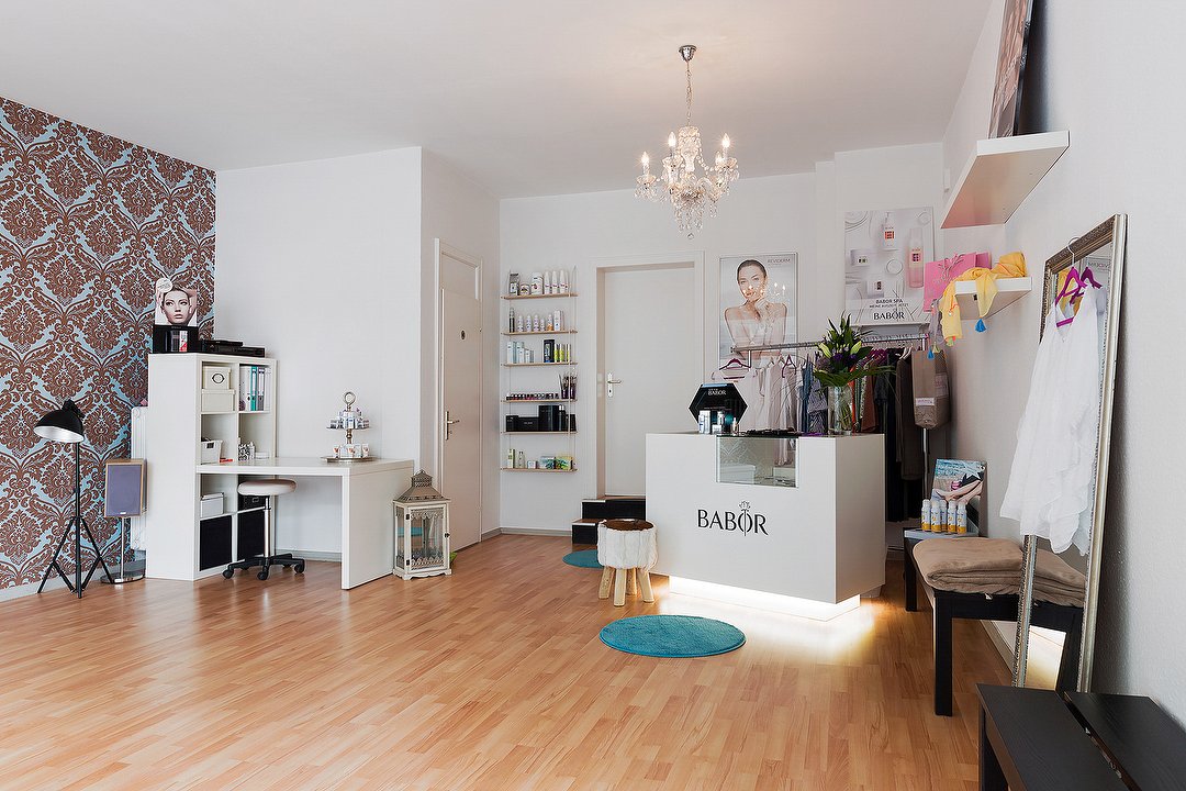 Kontur-Make-Up & The Perfect Body, Marienthal, Hamburg