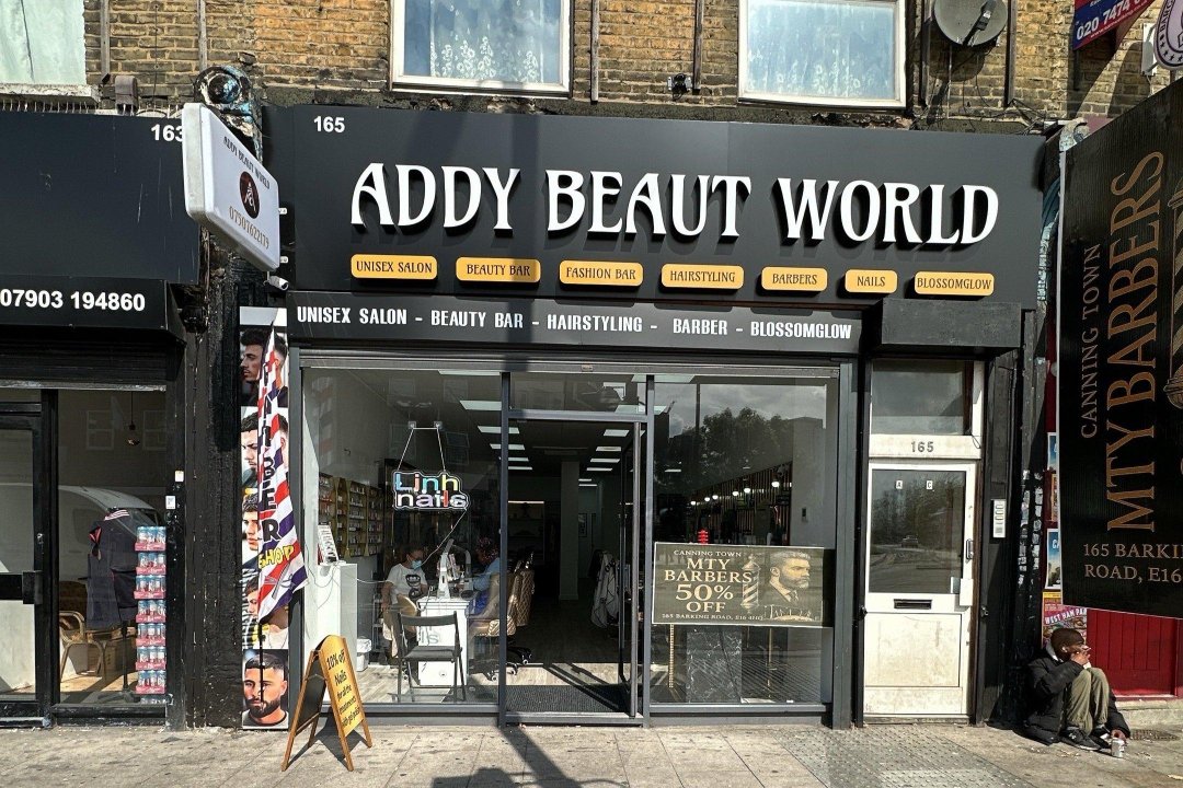 Linh Nails., Plaistow, London