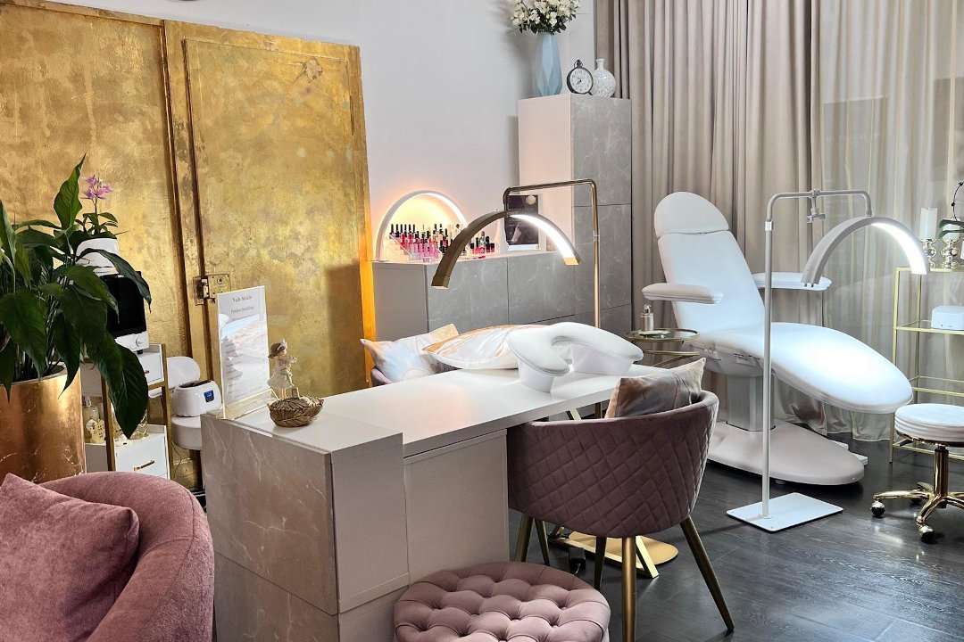 Nails Studio, Maniküre & Pediküre, Winterthur