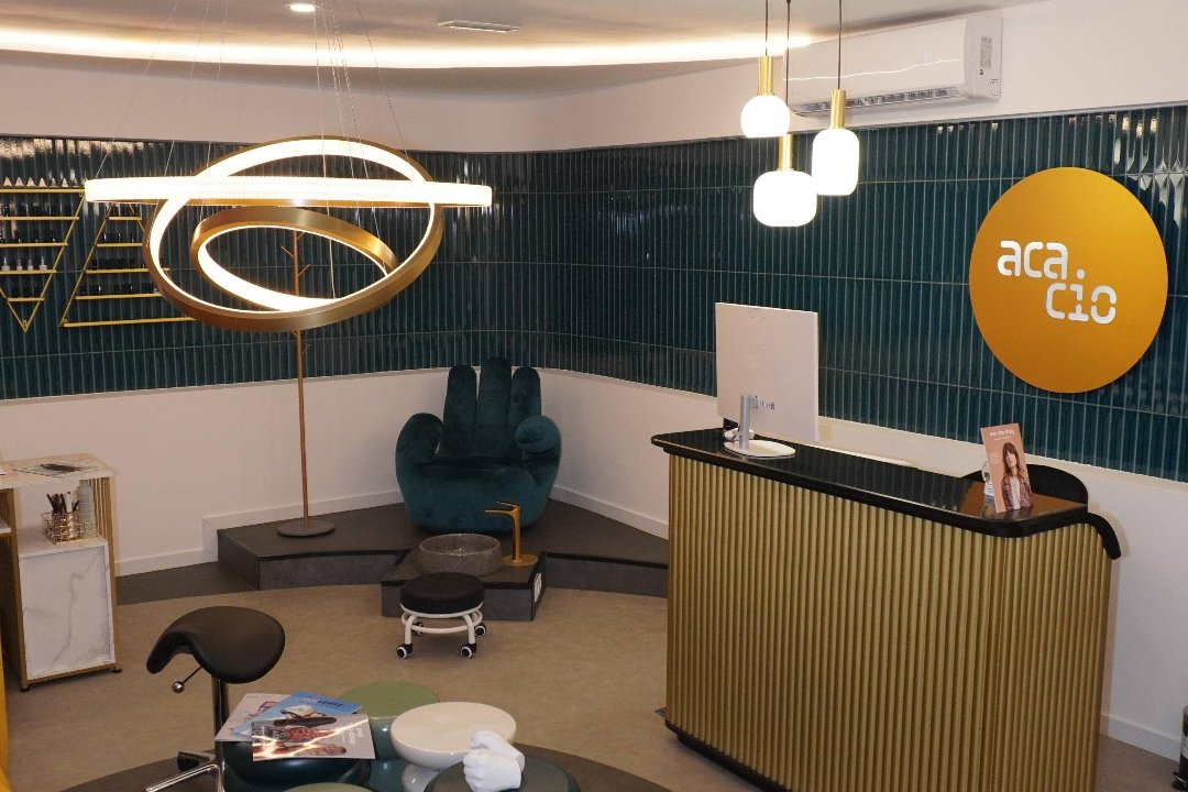 Acacio Salon, Chueca, Madrid