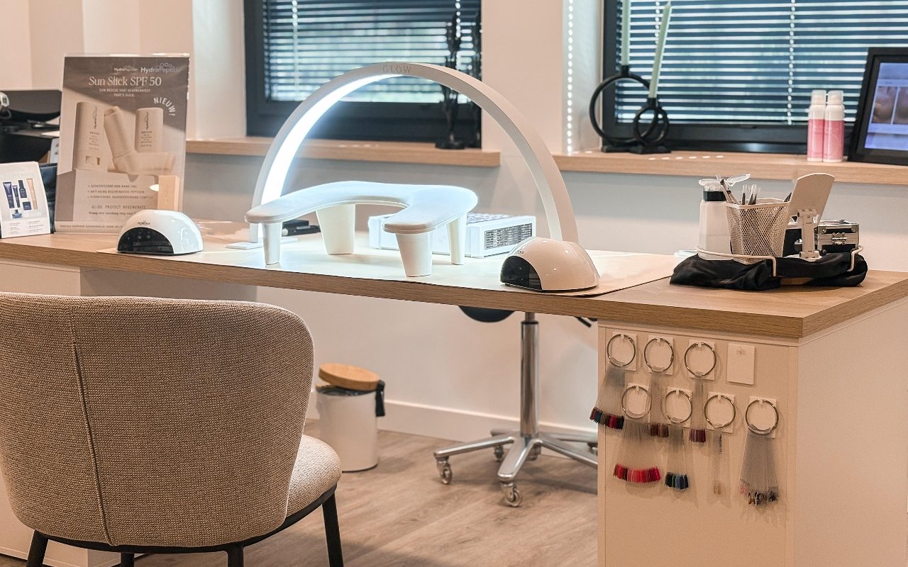 Interieur van Reza's Beauty And Nails in Beesd