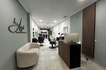 Lina Angel - Peluquería, Estética & Barbería